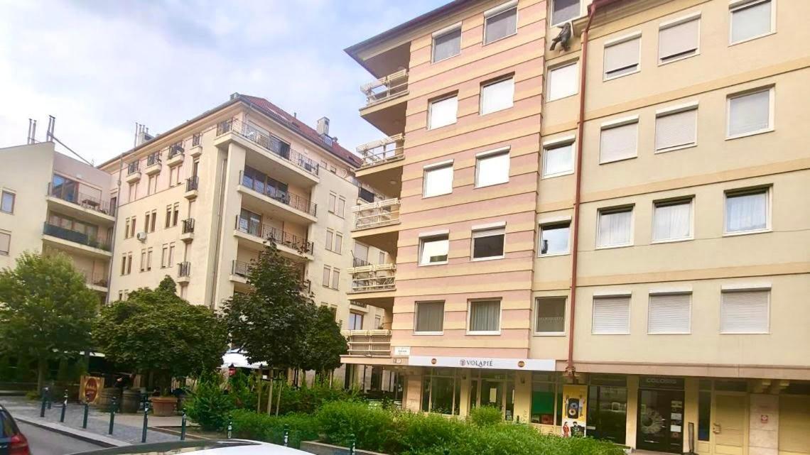 Lotus Apartments Gozsdu Budapest Kültér fotó